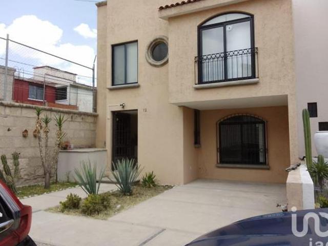CASA EN VENTA QUERETARO, TEC DE MONTERREY