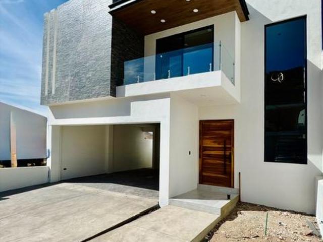Casa en venta rec?mara planta baja Fraccionamiento Bosque Real