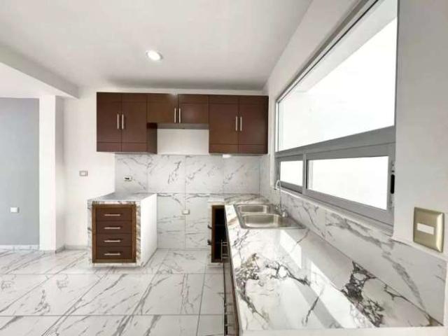 Casa en venta recamara en planta baja en fracc Privado