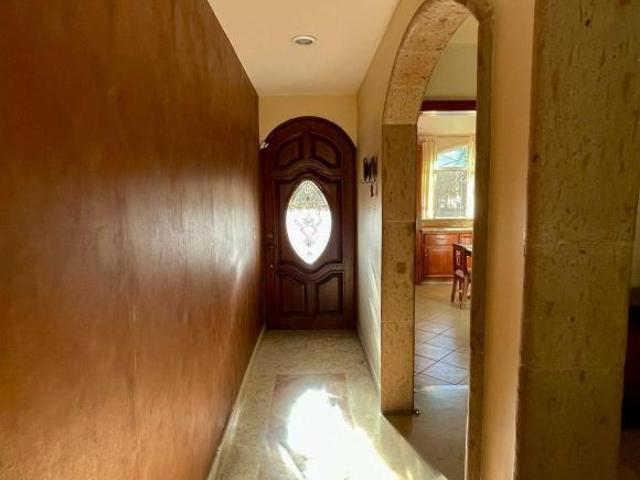 Casa en venta recamara en planta baja, Residencial Santa Teresa 4