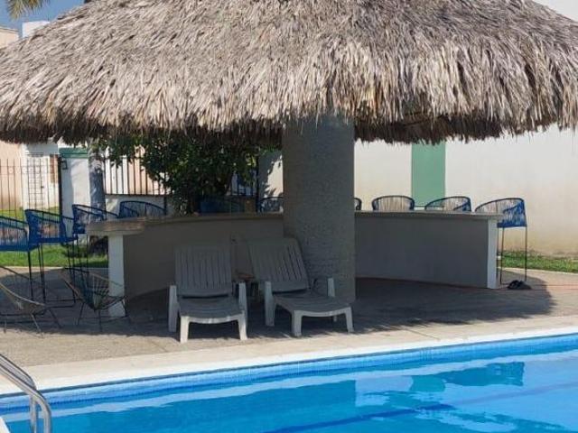 Casa en Venta Real del Palmar Acapulco: Ubicación en Esquina y Alberca 4