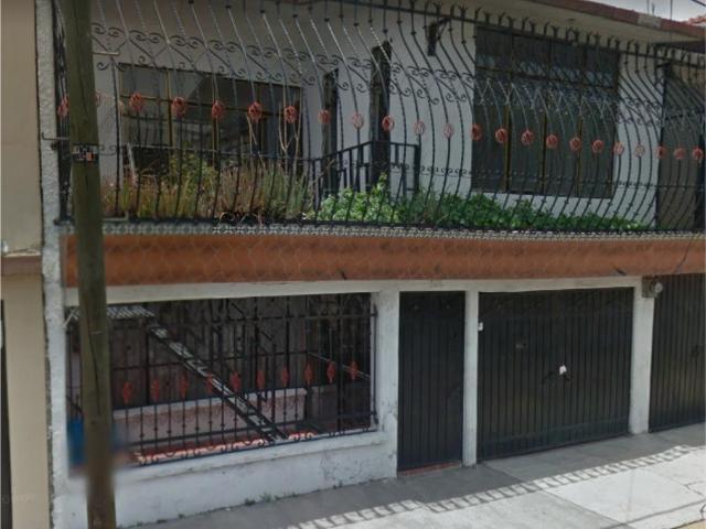 CASA EN VENTA REFORMA CD NEZA