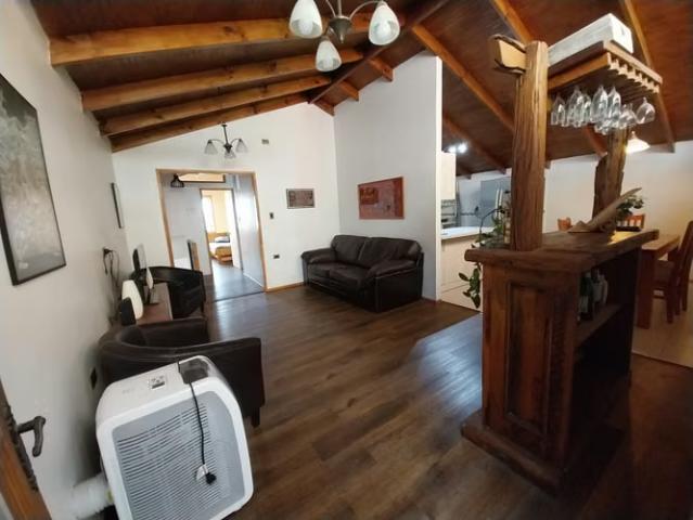 Casa en venta remodelada Santa Inés con Local comercial arrendado | 5 dormitorios por 249000. 00 en Valparaíso