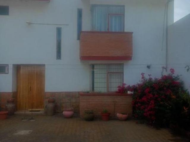 Casa en venta remate en Ciudad Serdan,Puebla, colonia centro en $3,200,000 con 2 locales comerciales