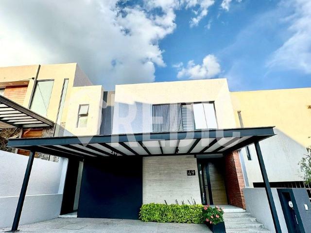 Casa en Venta/Renta en Altozano