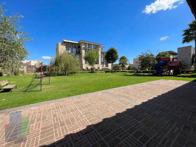 Casa en venta / renta en Arco de Piedra Jurica