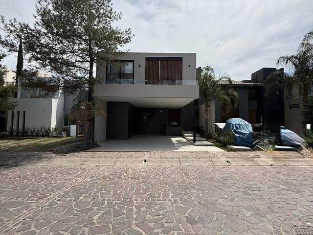 Casa en venta /renta
