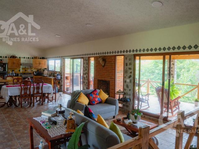 Casa en Venta Residencial Monarca