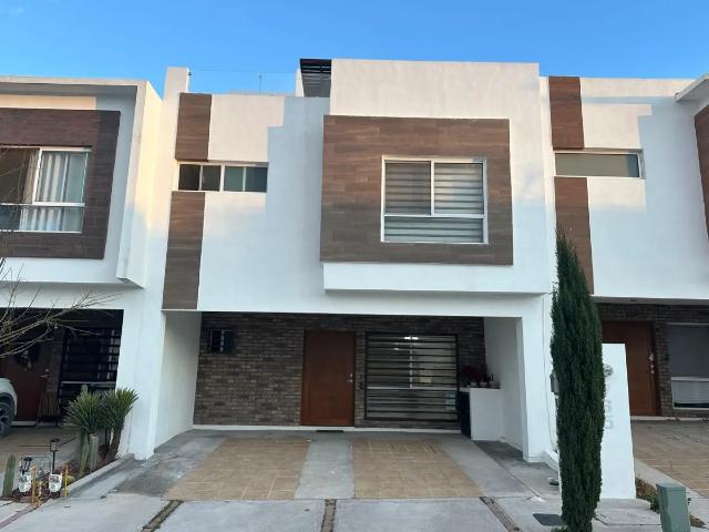 CASA EN VENTA RESIDENCIAL MONTEVERDE AL SUR DE SALTILLO, COAH