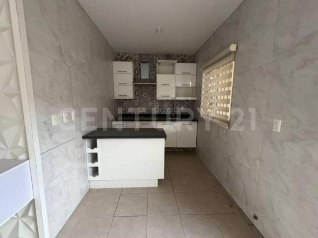 Casa en Venta, residencial Alta California, Tlajomulco de zuñiga, jal