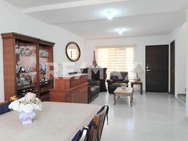 Casa en Venta, Residencial Arona, Barbabosa, Zinacantepec, Estado de México. 4