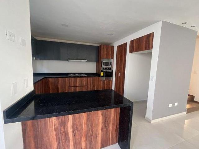 Casa en Venta Residencial Cuatro Vientos Cuautlancingo con roof garden