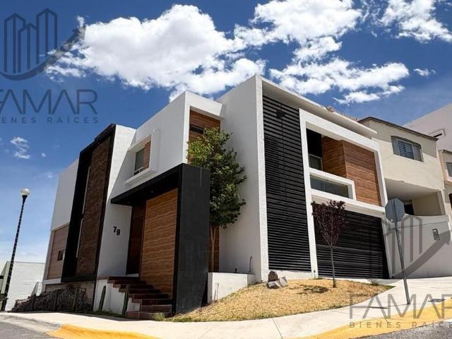 Casa en Venta Residencial Cima de La Cantera