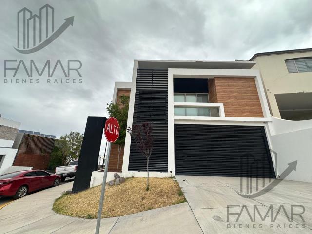 Casa en Venta Residencial Cima de La Cantera