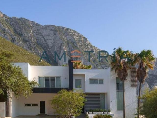 CASA EN VENTA RESIDENCIAL CORDILLERA