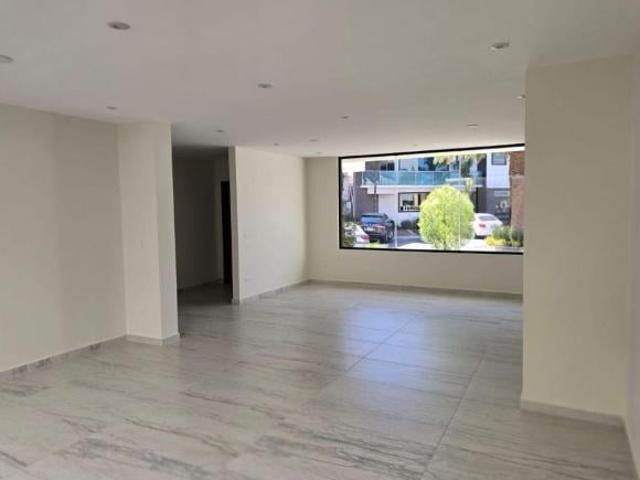 CASA EN VENTA RESIDENCIAL EX HACIENDA DE LA LUZ ROOF TERMINADOS DE LUJO 410 M2 CONSTRUCCION