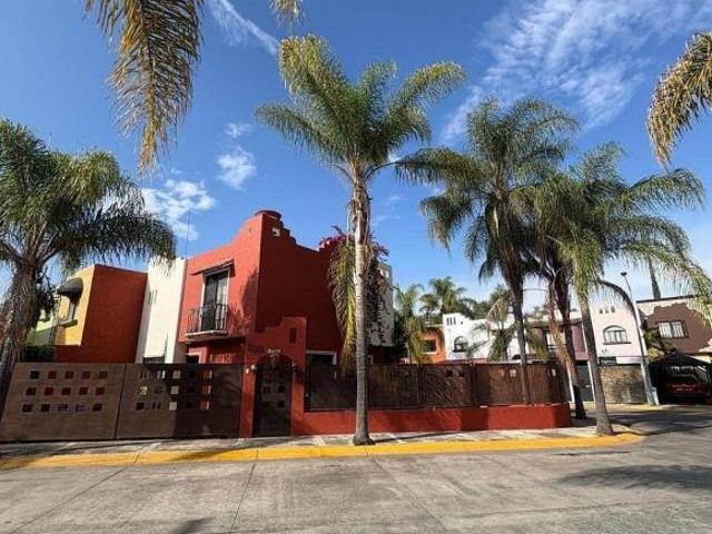 CASA EN VENTA, RESIDENCIAL LA HUERTA MORELIA MICHOACÁN