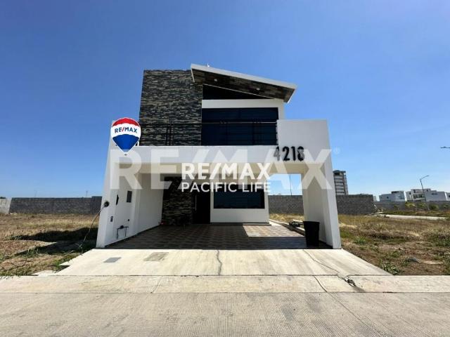 CASA EN VENTA EN LAS ABAS RESIDENCIAL