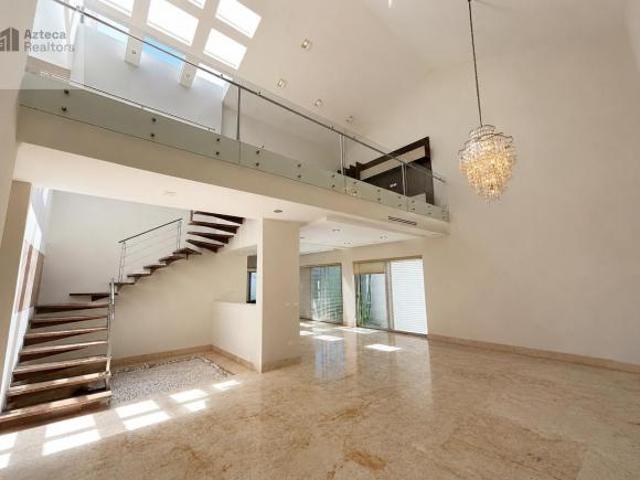 Casa en Venta, Residencial las Hadas