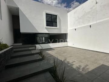 Casa en venta Residencial “Loma Bonita”