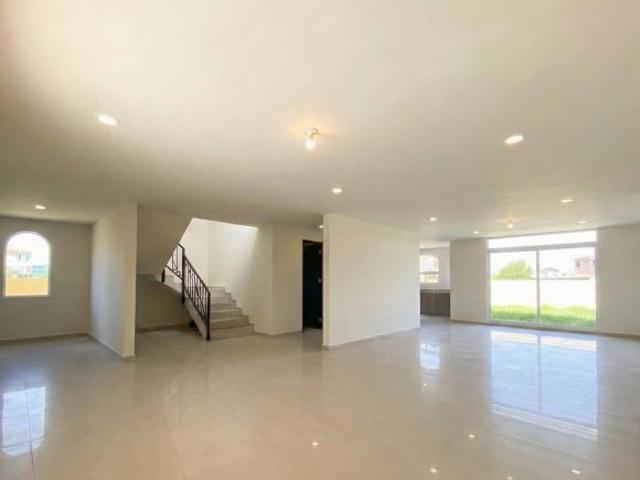 Casa en Venta Residencial Los Arces, Metepec | Cerca de Av. Tecnológico y Colegios