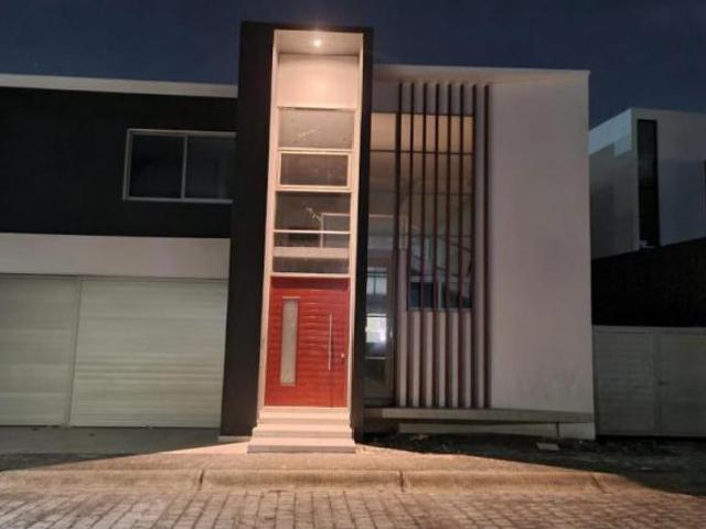 Casa en Venta, Residencial Los Cedros