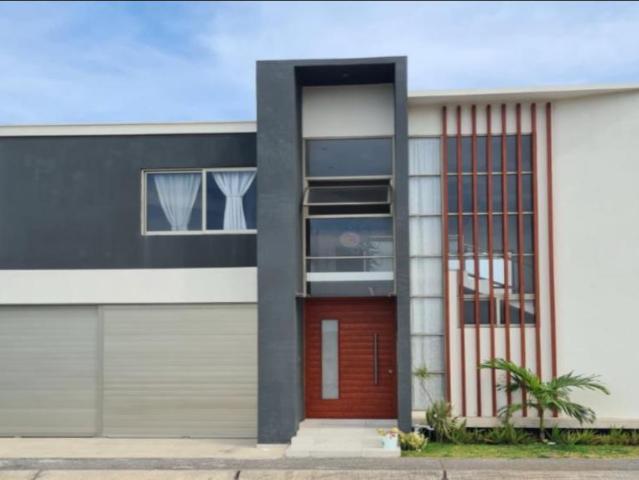 Casa en Venta, Residencial Los Cedros