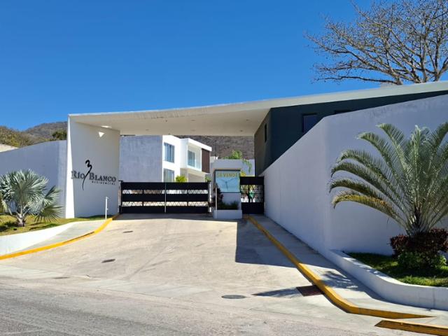 CASA EN VENTA, RESIDENCIAL RIO BLANCO, TUXTLA GUTIERREZ, CHIAPAS