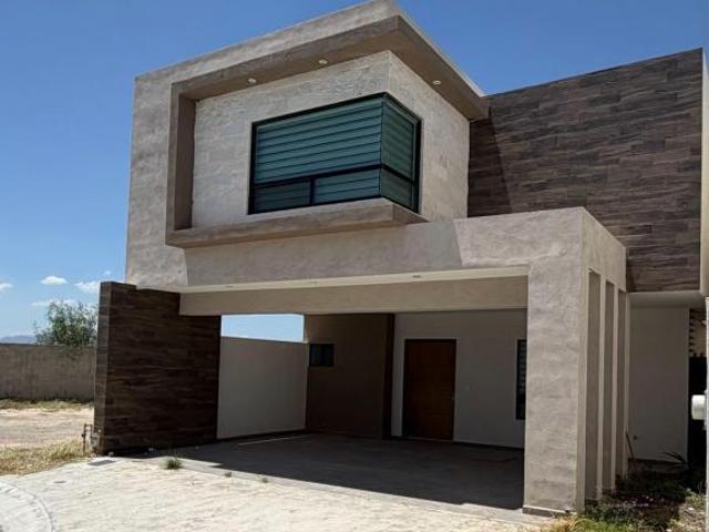 Casa en Venta Residencial Rincón de Alcántara