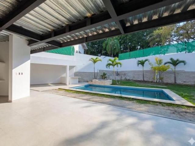 CASA EN VENTA RESIDENCIAL SUMIYA