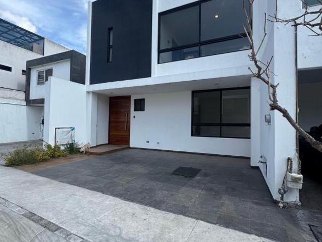 Casa en Venta Residencial Sendero del Fresno Ex Rancho Colorado Puebla Mexico