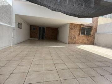 Casa en Venta Residencial Victoria, oportunidad a 3 cuadras de Plaza del Sol