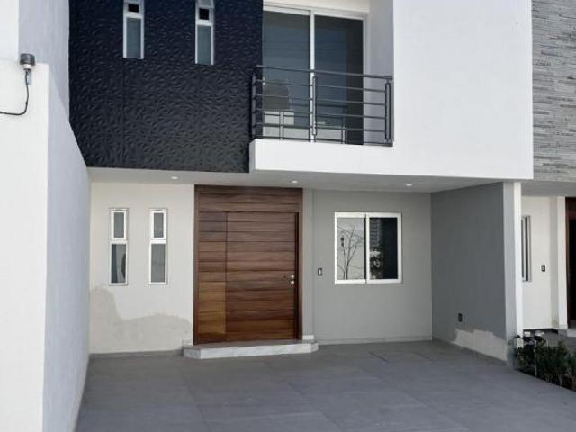 CASA EN VENTA RIO NILO
