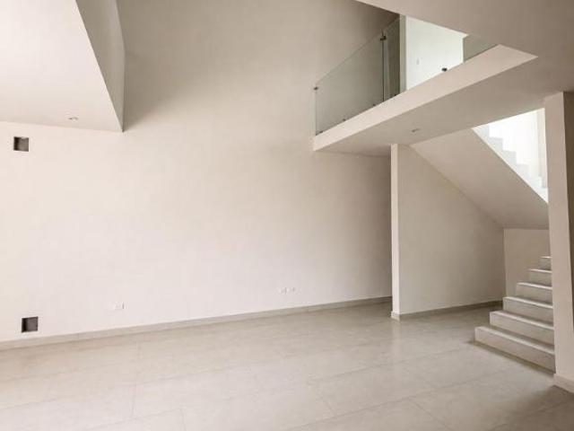 CASA EN VENTA | RINCÓN DE ALCÁNTARA