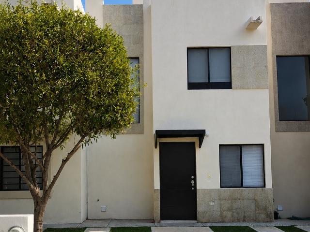 Casa en Venta | Rinconada Cabernet Rincones del Marqués, Querétaro $1,725,000 MXN