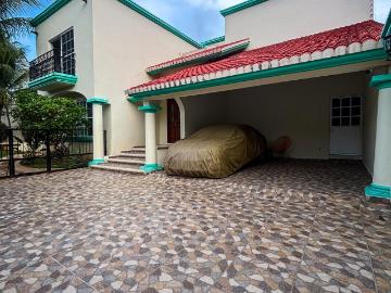 Casa en Venta Supermanzana 15