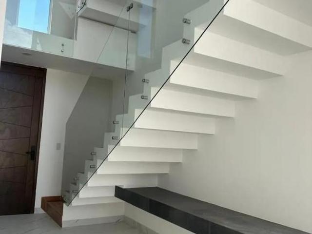 Casa en venta San Charbel al Norponiente de Aguascalientes MGT