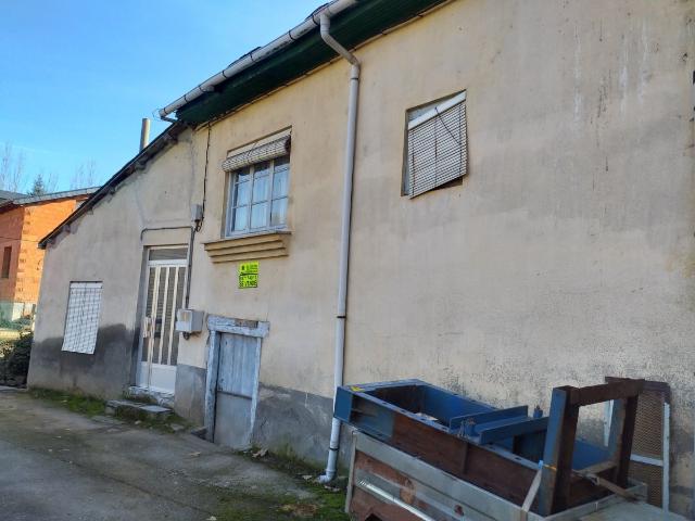 CASA EN VENTA SAN ESTEBAN CON TERRENO