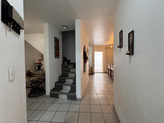 CASA EN VENTA SAN JER?NIMO LEON GTO CON REC?MARA EN PLANTA BAJA