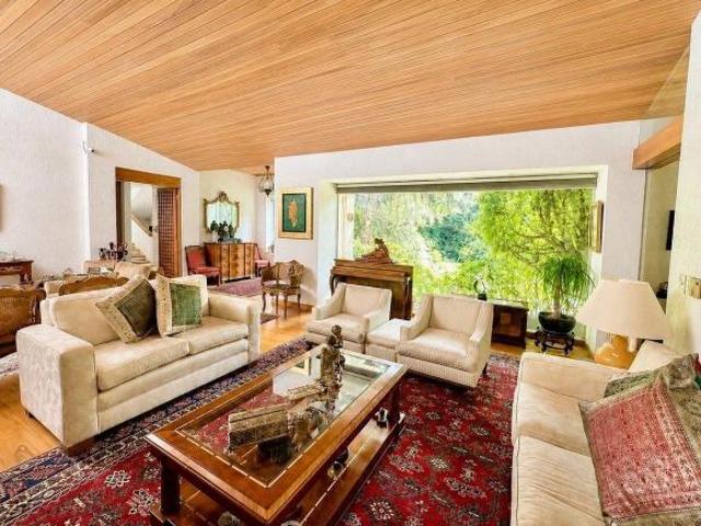 CASA EN VENTA SAN JERONIMO