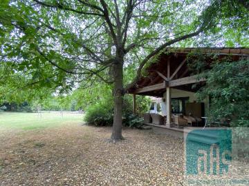 VENDO CASA EN CONDOMINIO AREAS VERDES