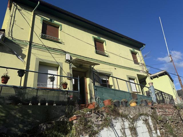 Casa en venta, San Martín del Rey Aurelio, Asturias