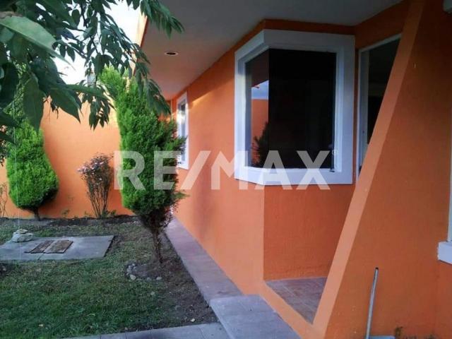 Casa en Venta, San Pablo Autopan, Toluca, Estado de México
