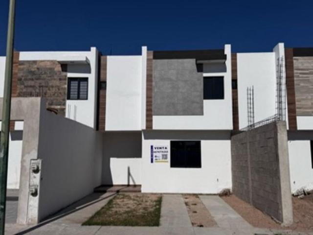 CASA EN VENTA SECTOR PORTALEGRE