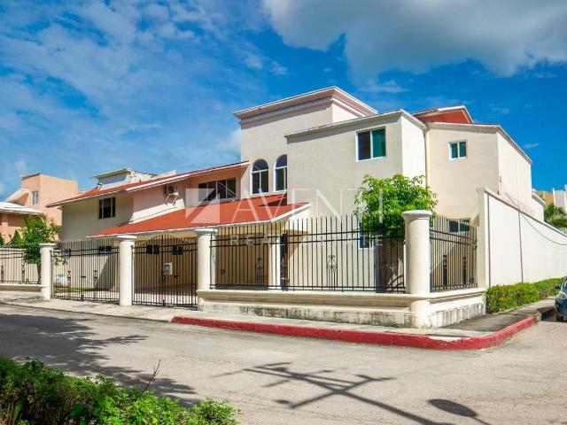 Casa en Venta, SM 15 Centro, Canc?n Quintana Roo