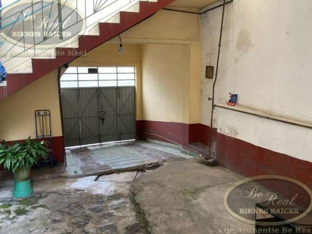Casa en Venta sobre Avenida Principal