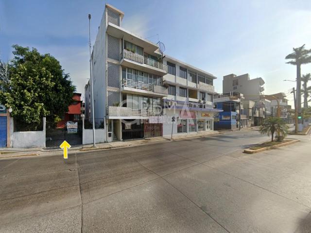 CASA EN VENTA SOBRE BOULEVARD Y SOBRE AVENIDA JU?REZ, ZONA CENTRO