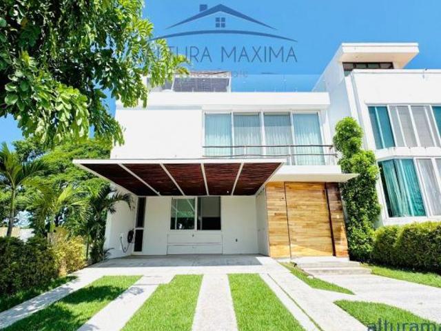 Casa en Venta Tamaran Acceso a la Playa Cruz de Huanacaxtle