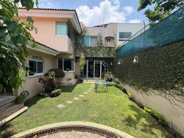 Casa en venta TEPEYAC cerca de la UNIVA 4 habitaciones