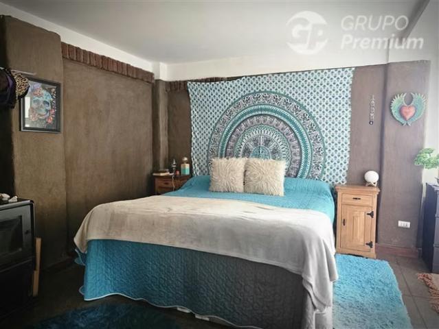 Casa en venta tipo Castillo Velasco 5d, 4b, 10e en Peñalolén | 5 dormitorios por 14800.00 en Peñalolén